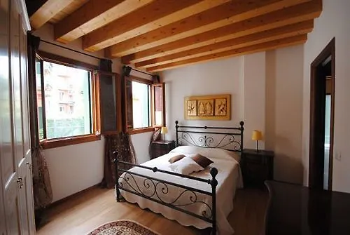 Alberghiera Venezia 0*, Venedig