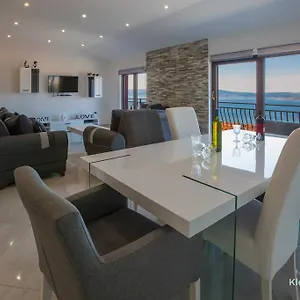 Lili , Crikvenica Horvátország